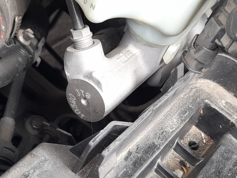 Recambio de bomba freno para volkswagen golf vi (5k1) 1.6 tdi referencia OEM IAM 1K1614019F 1K1614019K 
