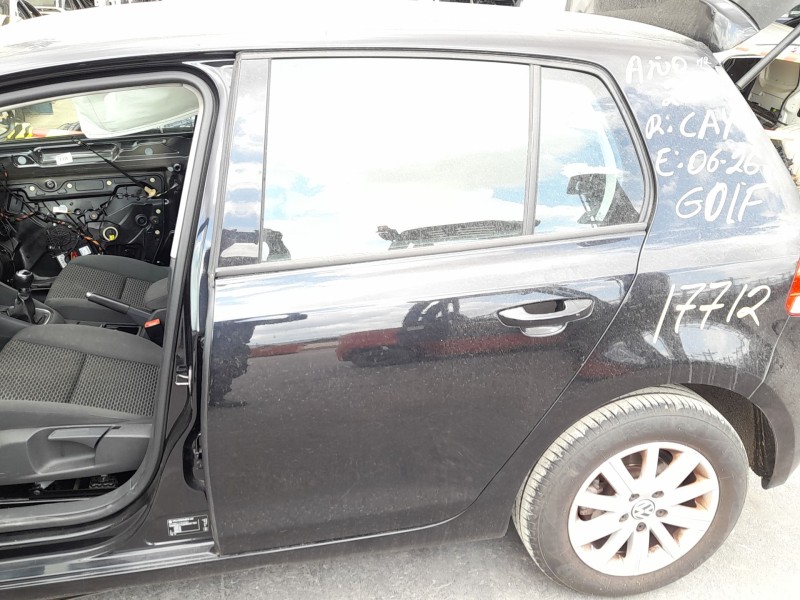 Recambio de puerta trasera izquierda para volkswagen golf vi (5k1) 1.6 tdi referencia OEM IAM 5K6833055K  
