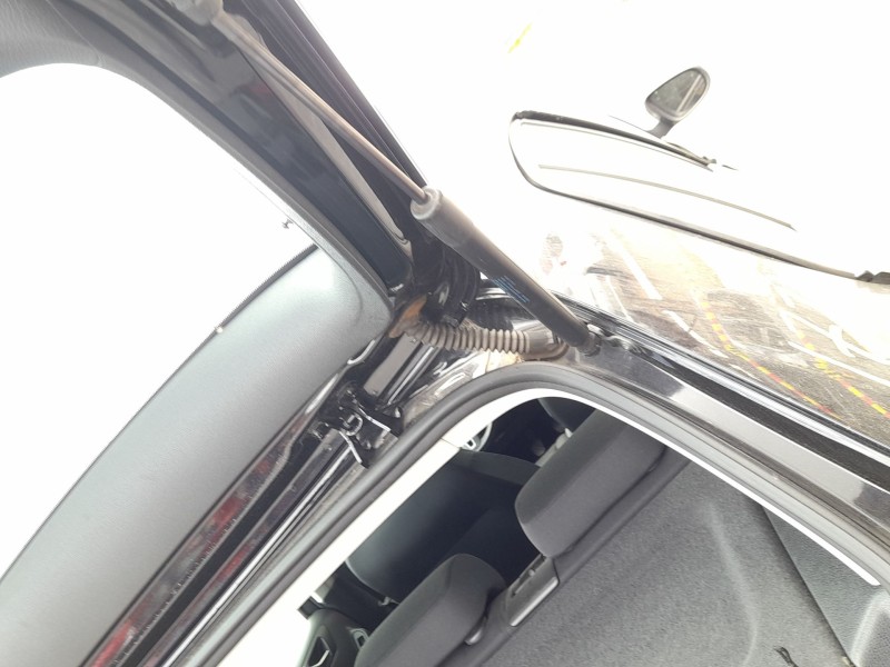 Recambio de amortiguadores maletero / porton para volkswagen golf vi (5k1) 1.6 tdi referencia OEM IAM 5K6827550D  