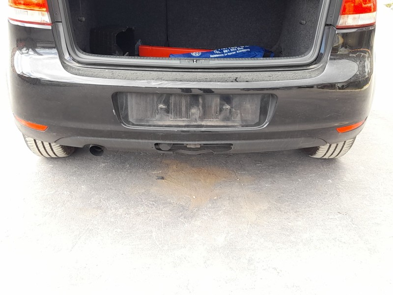 Recambio de paragolpes trasero para volkswagen golf vi (5k1) 1.6 tdi referencia OEM IAM 5K0807251A 5K6807421GRU 
