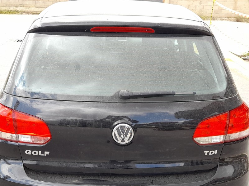Recambio de porton trasero para volkswagen golf vi (5k1) 1.6 tdi referencia OEM IAM 5K6827025J  