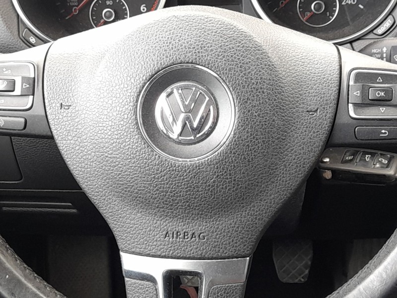 Recambio de kit airbag para volkswagen golf vi (5k1) 1.6 tdi referencia OEM IAM 5K0880201AA81U  5K0880201AA81U CONDUCTOR 1K08802