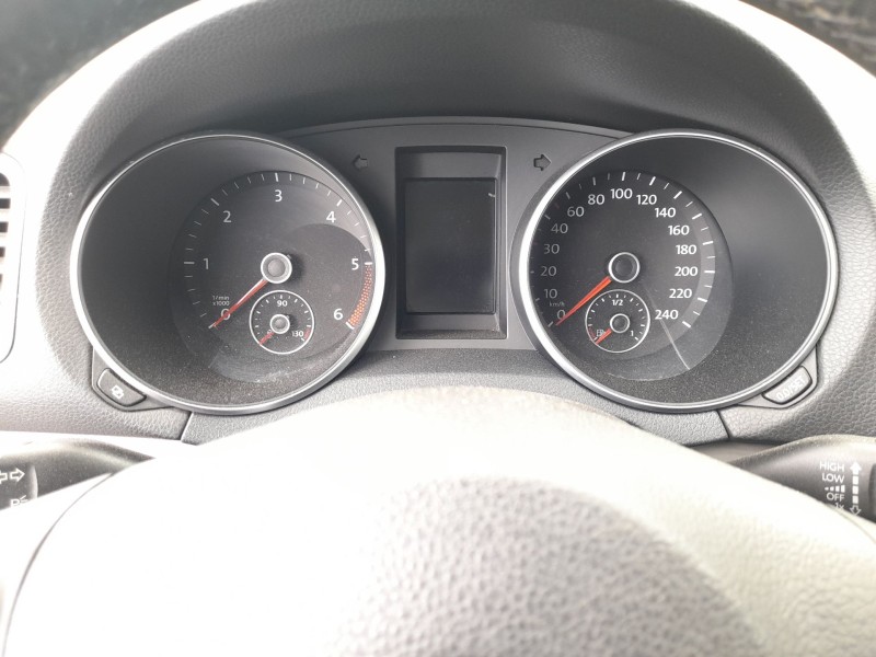 Recambio de cuadro instrumentos para volkswagen golf vi (5k1) 1.6 tdi referencia OEM IAM 5K0920870G  
