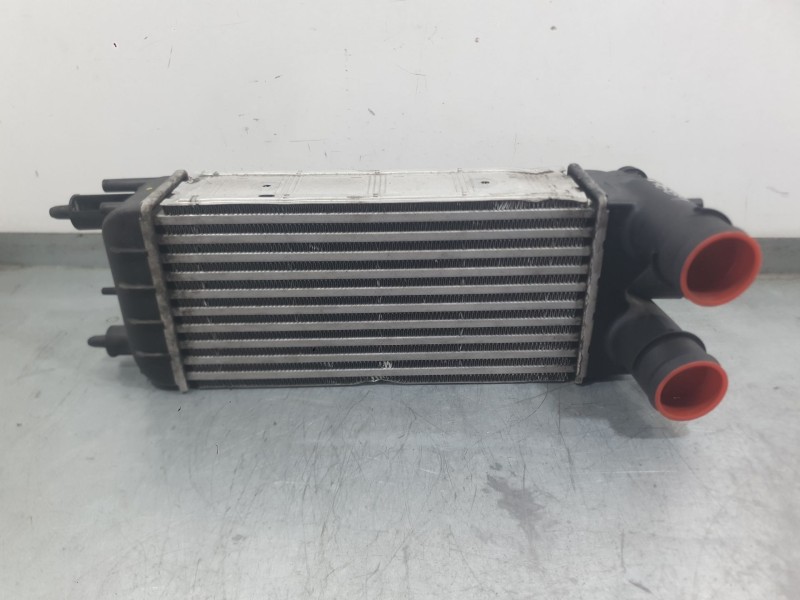 Recambio de intercooler para peugeot 508 i (8d_) 1.6 hdi referencia OEM IAM 0384P5  