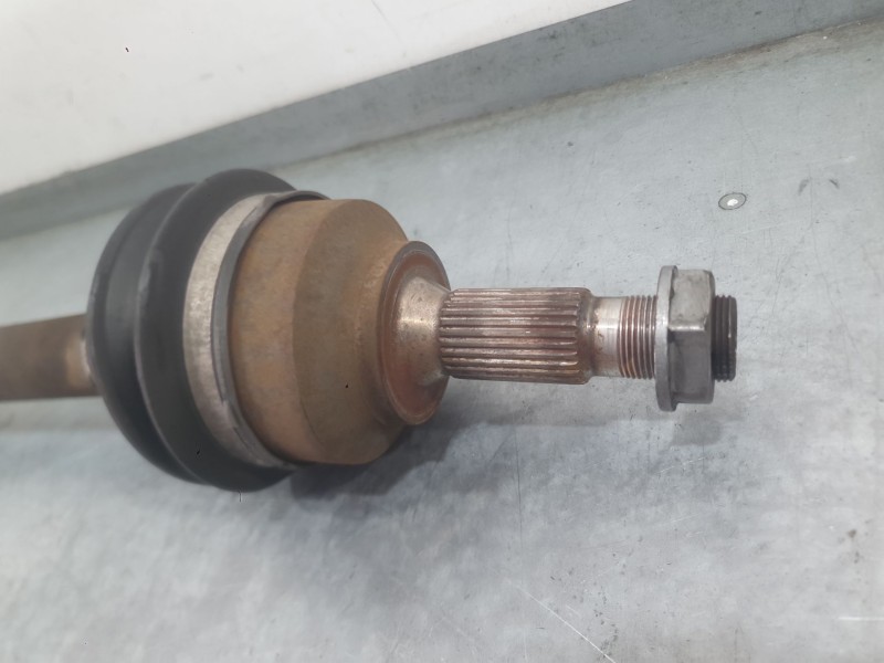 Recambio de transmision delantera izquierda para peugeot 508 i (8d_) 1.6 hdi referencia OEM IAM 3272YH 3273ZC 3272YJ