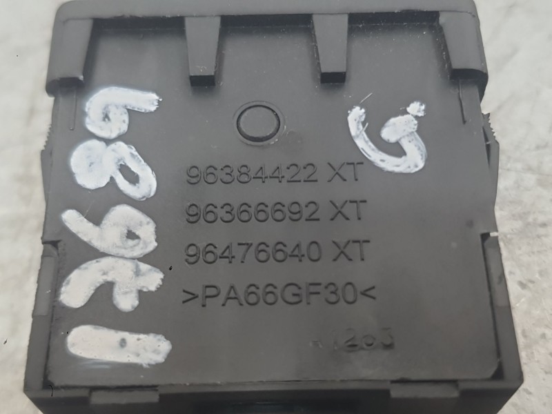 Recambio de mando luces para peugeot 508 i (8d_) 1.6 hdi referencia OEM IAM 8533GJ  