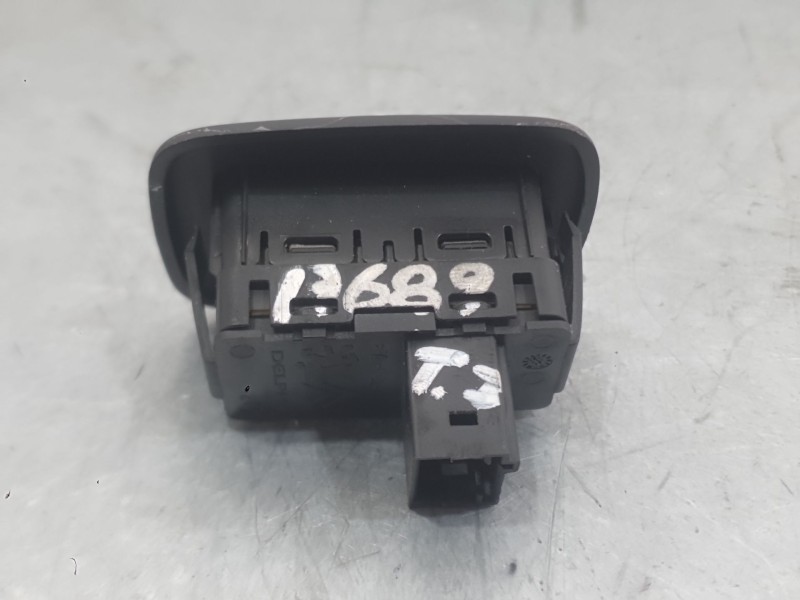 Recambio de mando elevalunas trasero izquierdo para peugeot 508 i (8d_) 1.6 hdi referencia OEM IAM 6490C6  