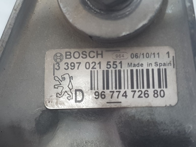 Recambio de motor limpia delantero derecho para peugeot 508 i (8d_) 1.6 hdi referencia OEM IAM 9816172680  