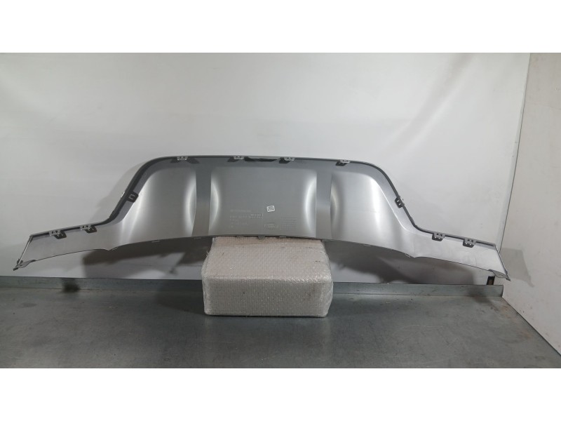 Recambio de moldura para land rover range rover evoque (l551) 2.0 d165 mhev 4x4 referencia OEM IAM K8D217F954A MOLDURA PARAGOLPE