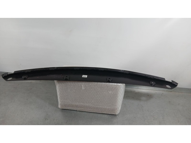 Recambio de spoiler paragolpes trasero para land rover range rover evoque (l551) 2.0 d165 mhev 4x4 referencia OEM IAM 28LR114905