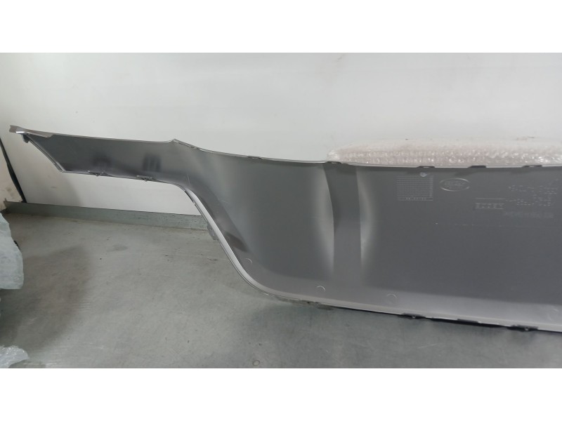 Recambio de moldura para land rover range rover evoque (l551) 2.0 d165 mhev 4x4 referencia OEM IAM K8D217F954A MOLDURA PARAGOLPE