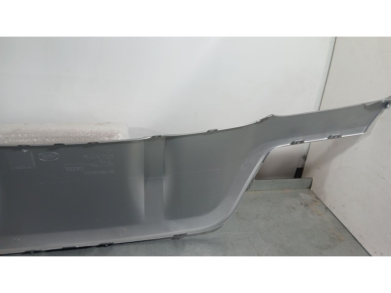 Recambio de moldura para land rover range rover evoque (l551) 2.0 d165 mhev 4x4 referencia OEM IAM K8D217F954A MOLDURA PARAGOLPE