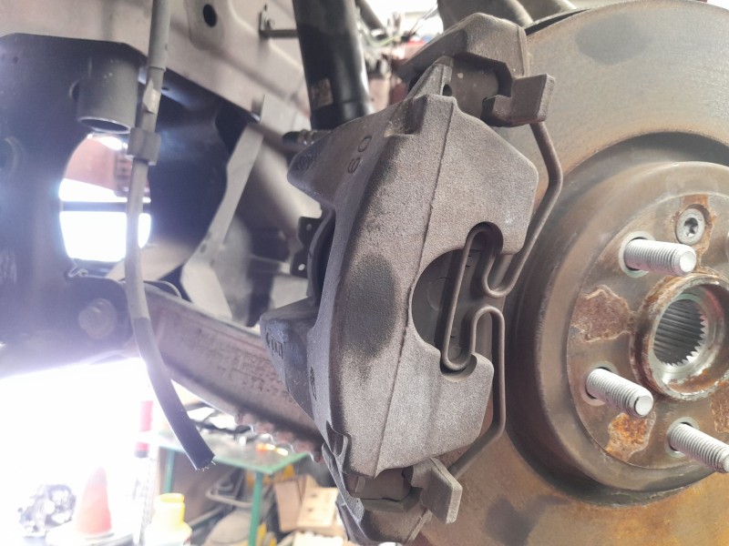 Recambio de pinza freno delantera derecha para jaguar f-pace (x761) 2.0 td4 awd referencia OEM IAM T4N9757  