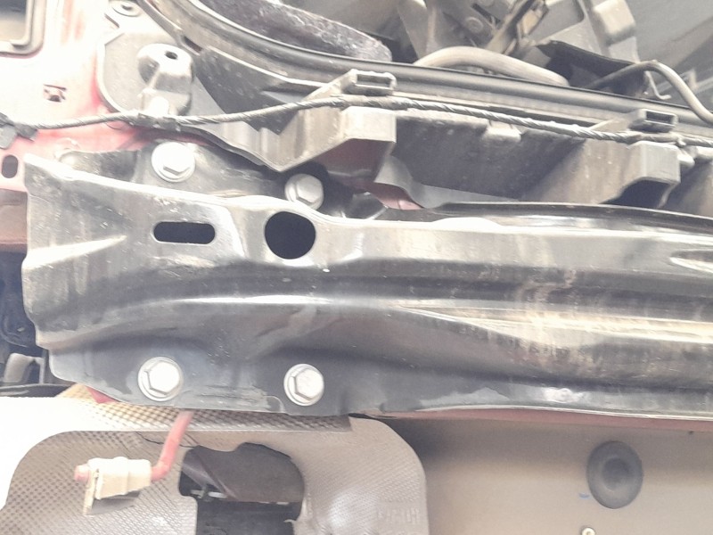 Recambio de refuerzo paragolpes trasero para jaguar f-pace (x761) 2.0 td4 awd referencia OEM IAM T2H1134  