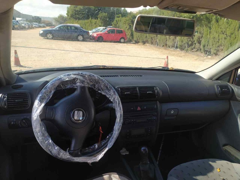 seat toledo (1m2) del año 2002