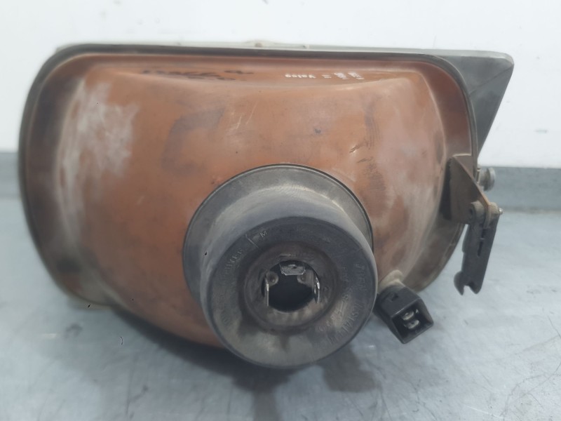 Recambio de faro derecho para peugeot 205 i (741a/c) 1.7 diesel referencia OEM IAM 6205A3  