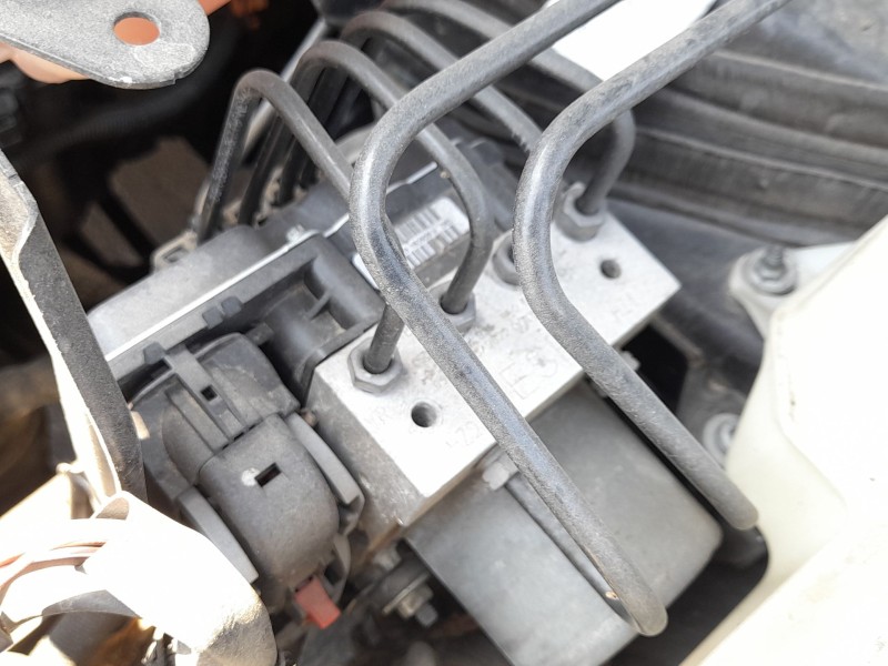 Recambio de abs para seat exeo (3r2) 2.0 tdi referencia OEM IAM 8E0614517BG  
