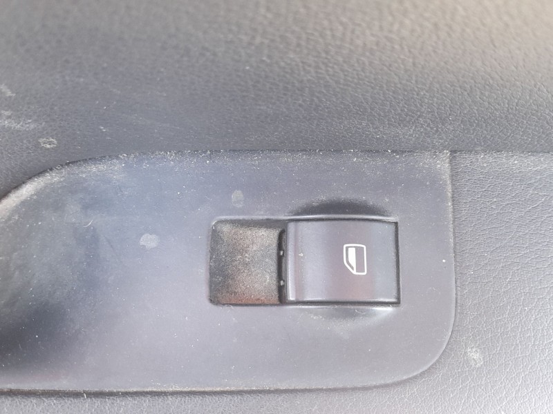 Recambio de mando elevalunas trasero derecho para seat exeo (3r2) 2.0 tdi referencia OEM IAM 8E0959855A5PR  