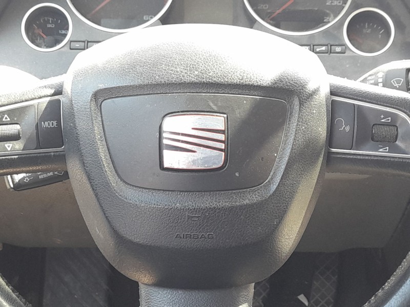 Recambio de kit airbag para seat exeo (3r2) 2.0 tdi referencia OEM IAM 3R0880201E C/SALPICADERO Y PRETENSORES 3R0880201E CONDUCT