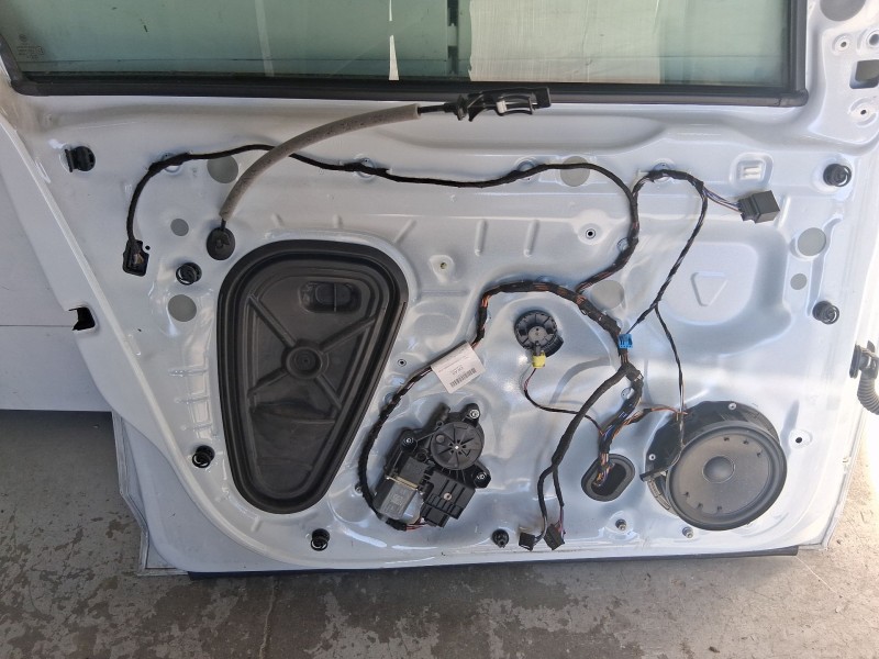 Recambio de elevalunas delantero izquierdo para volkswagen polo vi (aw1, bz1, ae1) 1.0 referencia OEM IAM 2G4837461D  