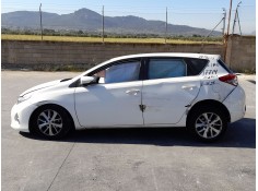 TOYOTA AURIS (_E18_)