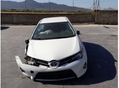 TOYOTA AURIS (_E18_)