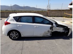 TOYOTA AURIS (_E18_)