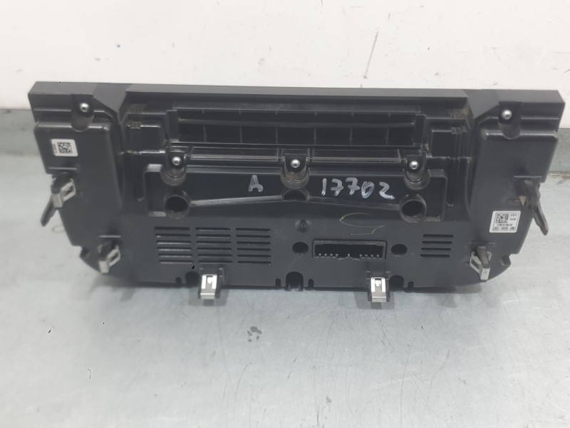 Recambio de mando climatizador para jaguar f-pace (x761) 2.0 td4 awd referencia OEM IAM T4A3329  