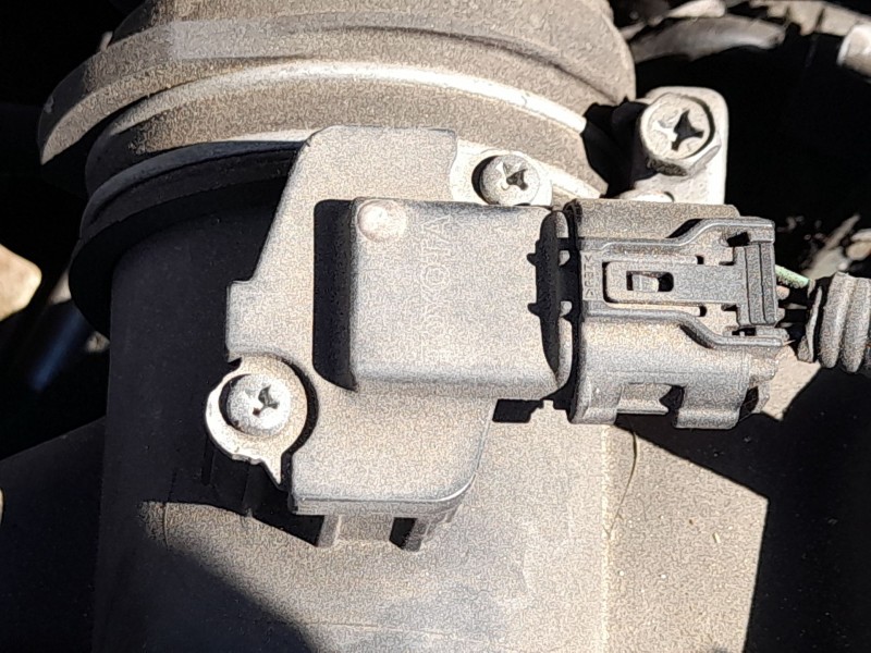 Recambio de caudalimetro para toyota auris (_e18_) 1.4 d-4d (nde180_) referencia OEM IAM 2220426010  