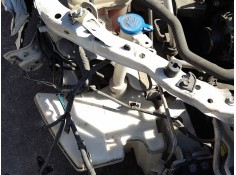 Recambio de deposito limpia para toyota auris (_e18_) 1.4 d-4d (nde180_) referencia OEM IAM 8533189134  