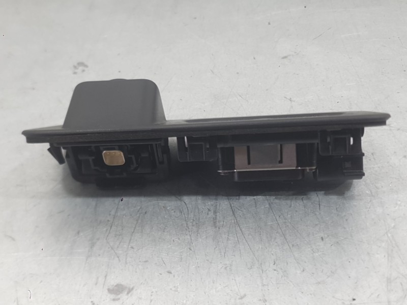 Recambio de camara vision trasera para jaguar f-pace (x761) 2.0 td4 awd referencia OEM IAM T4N3099  