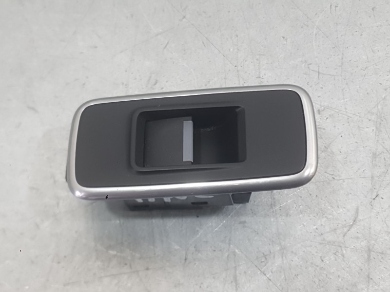 Recambio de mando elevalunas trasero derecho para jaguar f-pace (x761) 2.0 td4 awd referencia OEM IAM T2H3235  