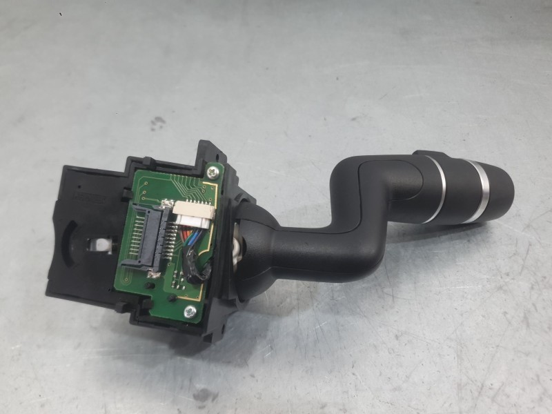 Recambio de mando luces y limpia para jaguar f-pace (x761) 2.0 td4 awd referencia OEM IAM T4A33979  T4N30020