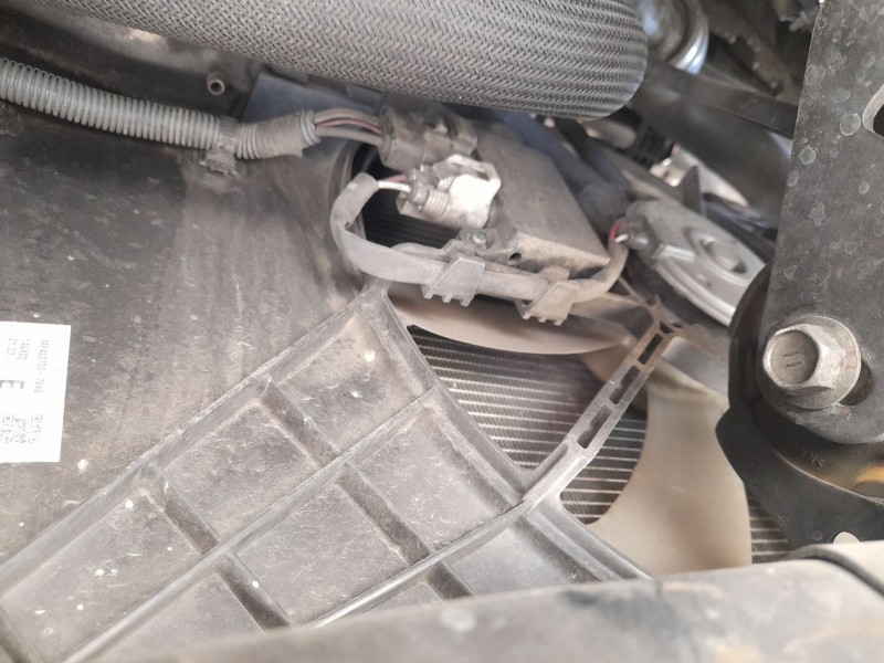 Recambio de electroventilador para toyota auris (_e18_) 1.4 d-4d (nde180_) referencia OEM IAM 167110N041  