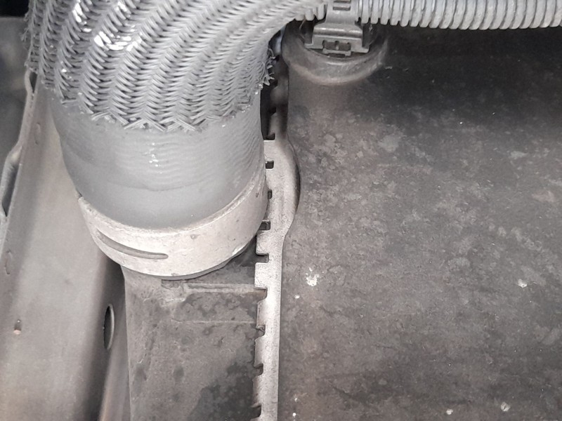 Recambio de radiador agua para toyota auris (_e18_) 1.4 d-4d (nde180_) referencia OEM IAM 164000N060  