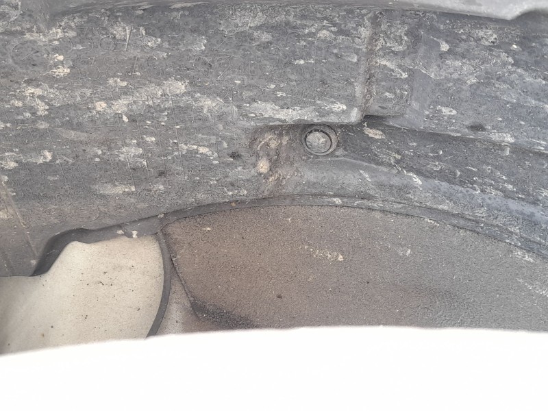 Recambio de plastico pase rueda del. izq. para toyota auris (_e18_) 1.4 d-4d (nde180_) referencia OEM IAM 5387602460  