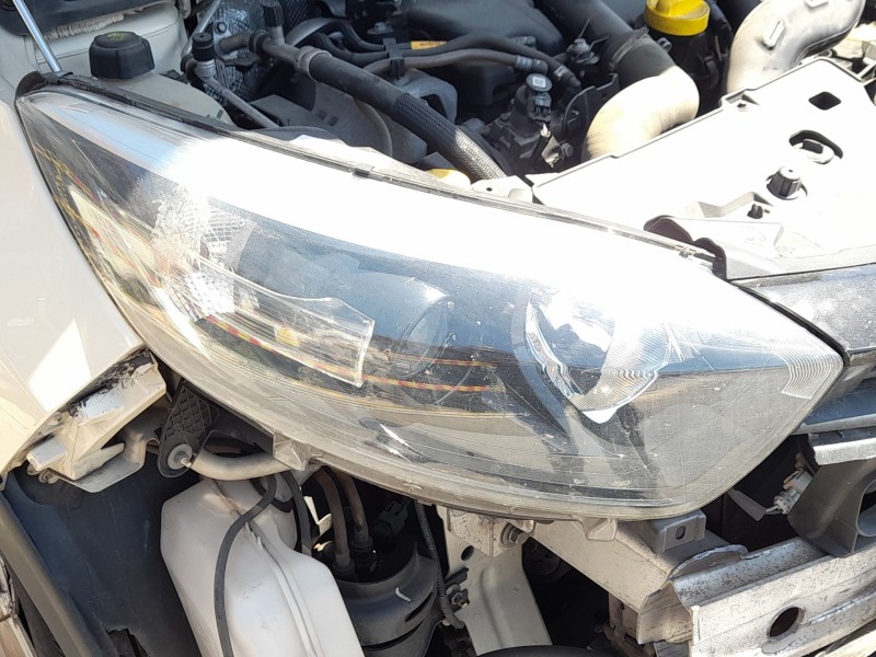 Recambio de faro derecho para renault captur i (j5_, h5_) 1.5 dci 90 referencia OEM IAM 260105066R  