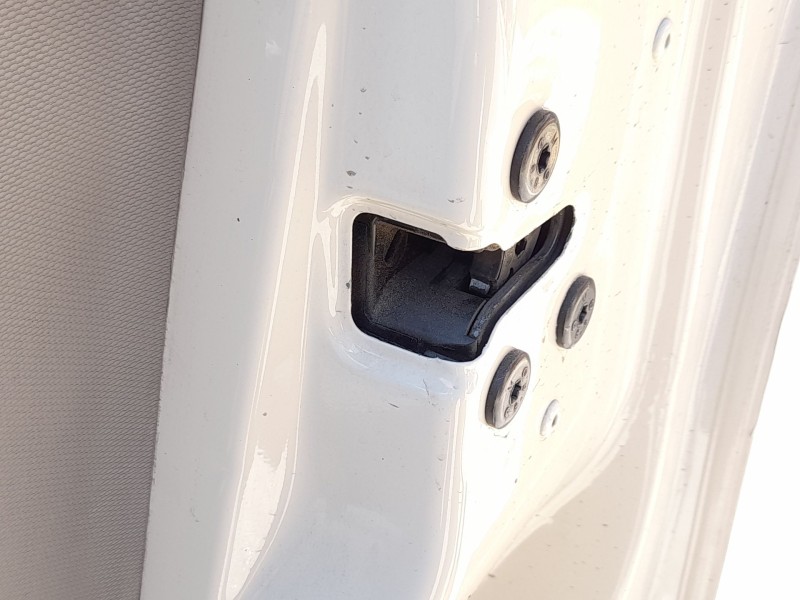 Recambio de cerradura puerta delantera derecha para renault captur i (j5_, h5_) 1.5 dci 90 referencia OEM IAM 805003529R  