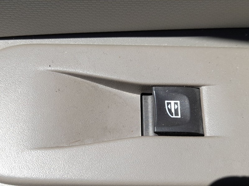 Recambio de mando elevalunas delantero derecho para renault captur i (j5_, h5_) 1.5 dci 90 referencia OEM IAM 254218614R  