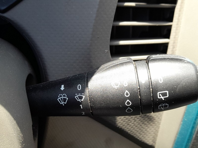 Recambio de mando luces y limpia para renault captur i (j5_, h5_) 1.5 dci 90 referencia OEM IAM 255404709R  8201168013