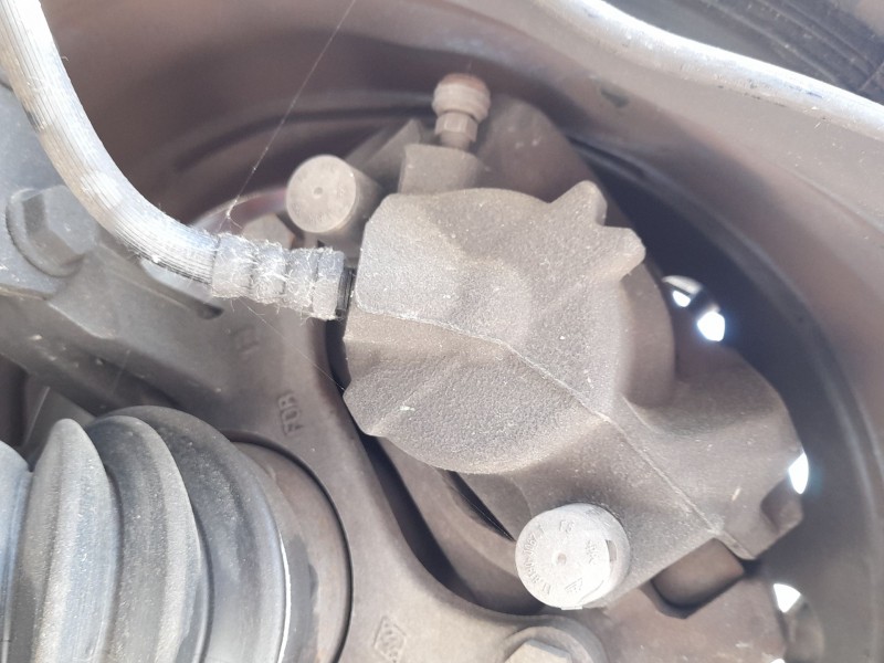 Recambio de pinza freno delantera izquierda para renault captur i (j5_, h5_) 1.5 dci 90 referencia OEM IAM 410111495R  