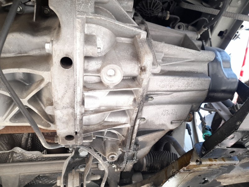 Recambio de caja cambios para renault captur i (j5_, h5_) 1.5 dci 90 referencia OEM IAM JR5322 320107911R 8201601160