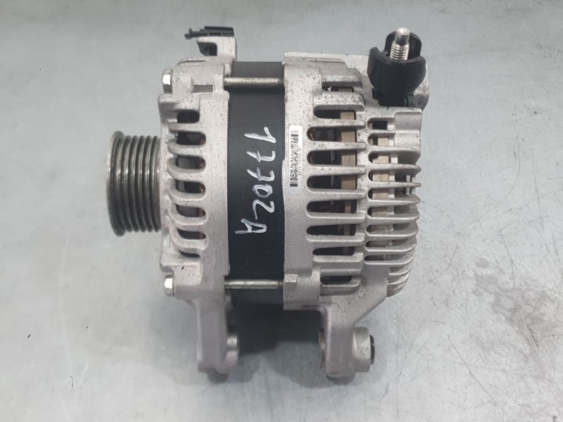 Recambio de alternador para jaguar f-pace (x761) 2.0 td4 awd referencia OEM IAM T2H26974  