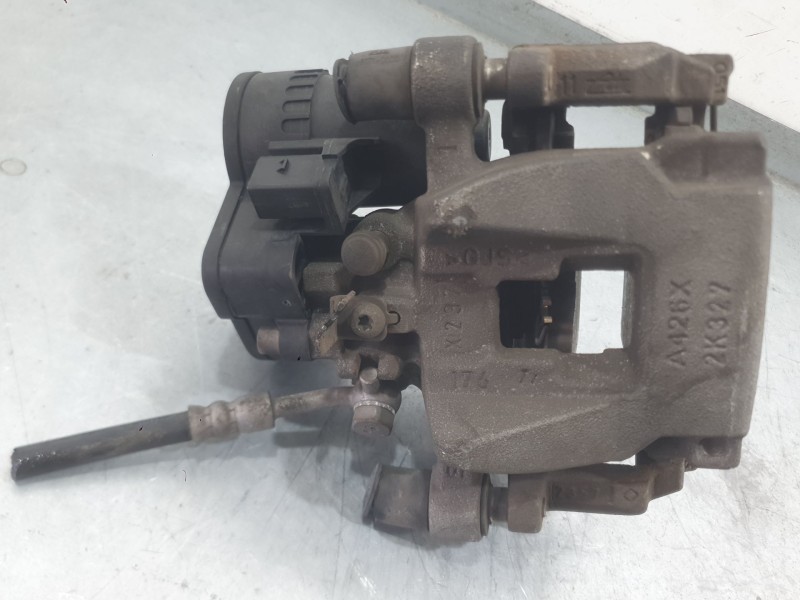 Recambio de pinza freno trasera derecha para jaguar f-pace (x761) 2.0 td4 awd referencia OEM IAM T2H37951  