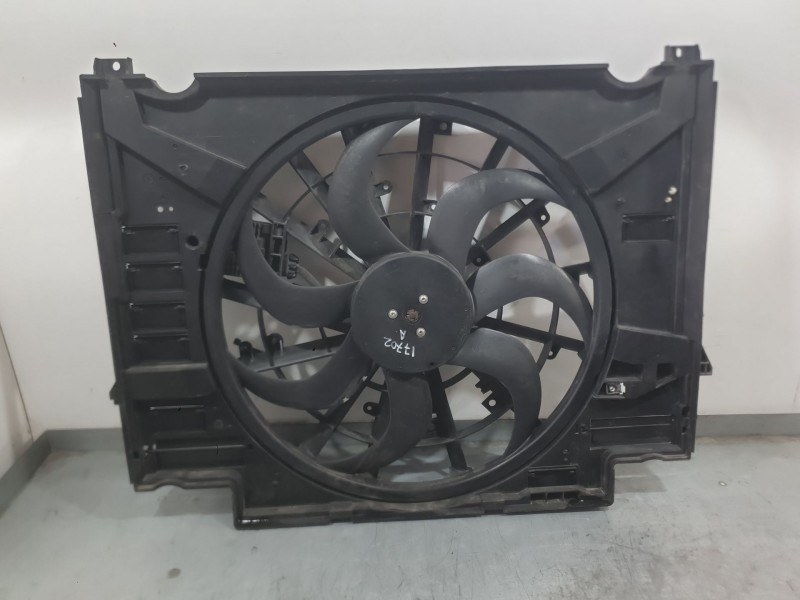 Recambio de electroventilador para jaguar f-pace (x761) 2.0 td4 awd referencia OEM IAM T4A38659  