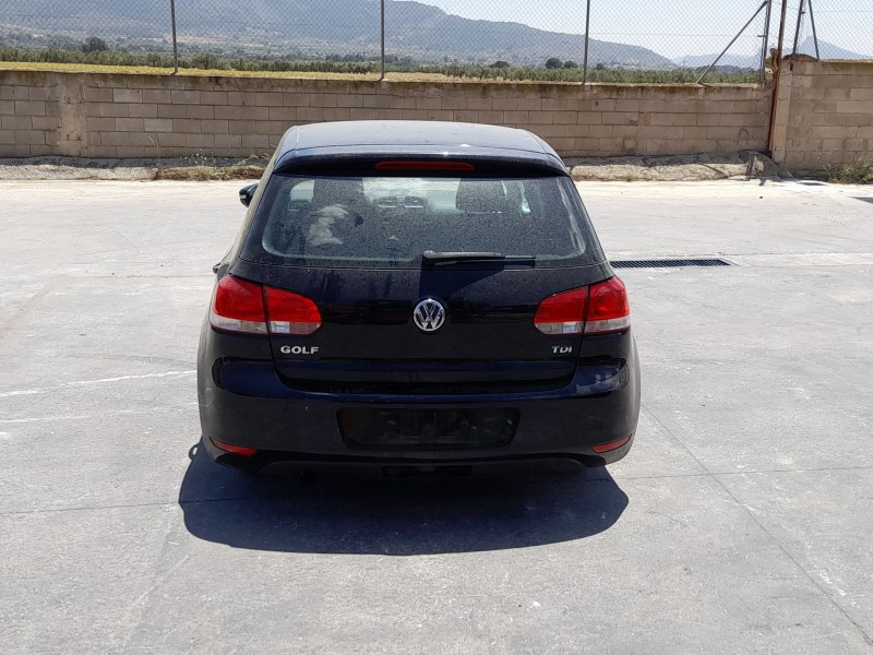 volkswagen golf vi (5k1) del año 2010