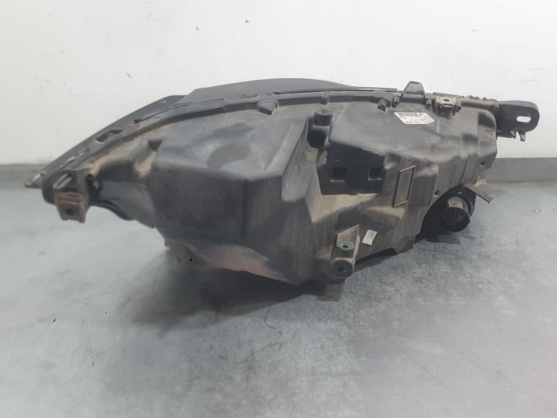 Recambio de faro izquierdo para jaguar f-pace (x761) 2.0 td4 awd referencia OEM IAM T2H24596  