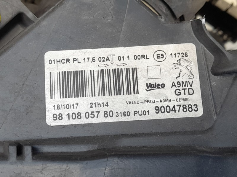 Recambio de faro izquierdo para peugeot 208 i (ca_, cc_) 1.2 vti 82 referencia OEM IAM 1685352680  