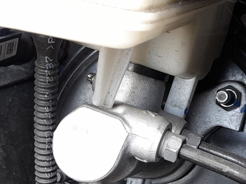 Recambio de bomba freno para peugeot 208 i (ca_, cc_) 1.2 vti 82 referencia OEM IAM 4601R7  