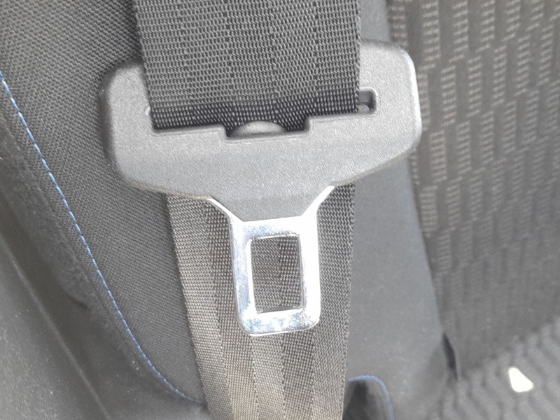 Recambio de cinturon seguridad trasero derecho para peugeot 208 i (ca_, cc_) 1.2 vti 82 referencia OEM IAM 16101490XY  